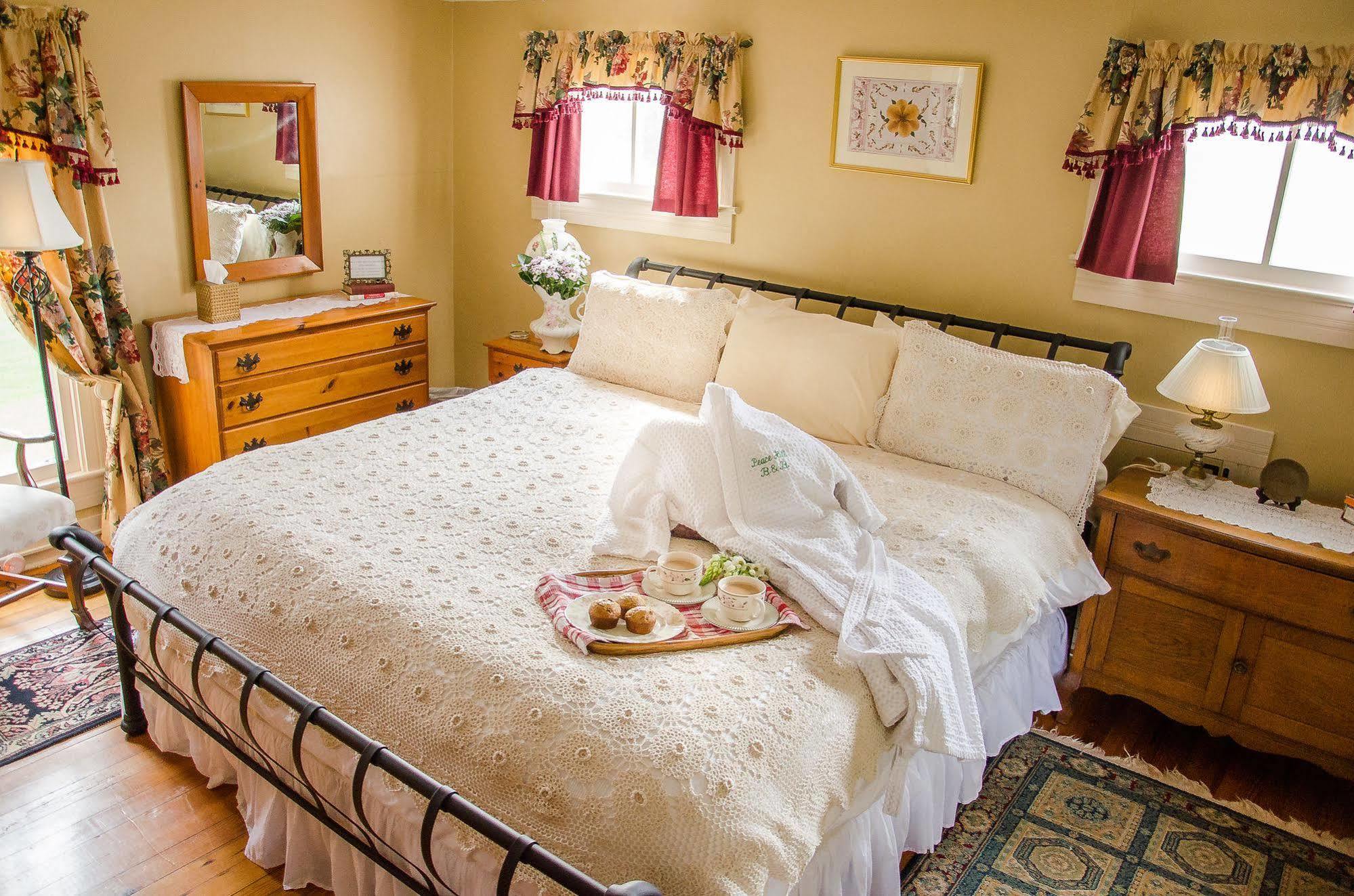 The Bed And Breakfast At Peace Hill Charles City Esterno foto